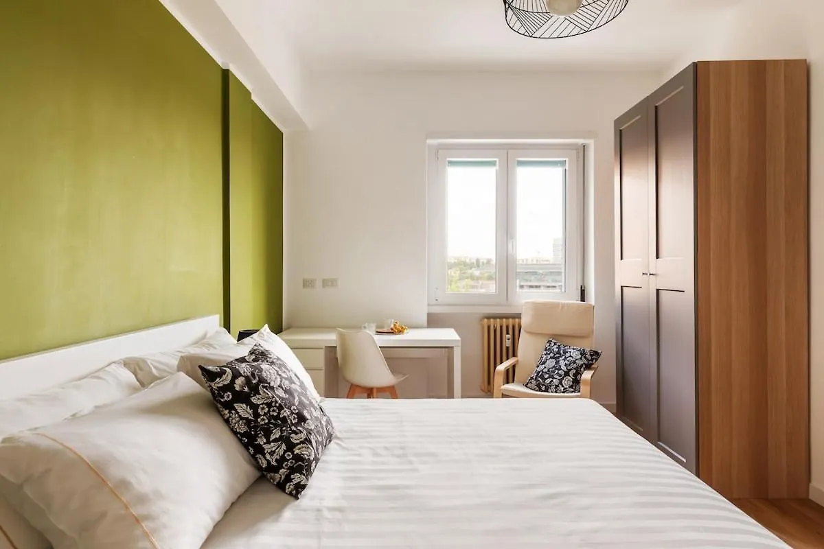 Design Apartment, Near Tiburtina Station Rzym 0*,