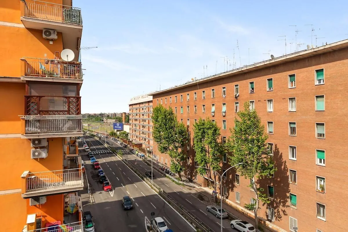 Apartment Design Apartment, Near Tiburtina Station Rome
